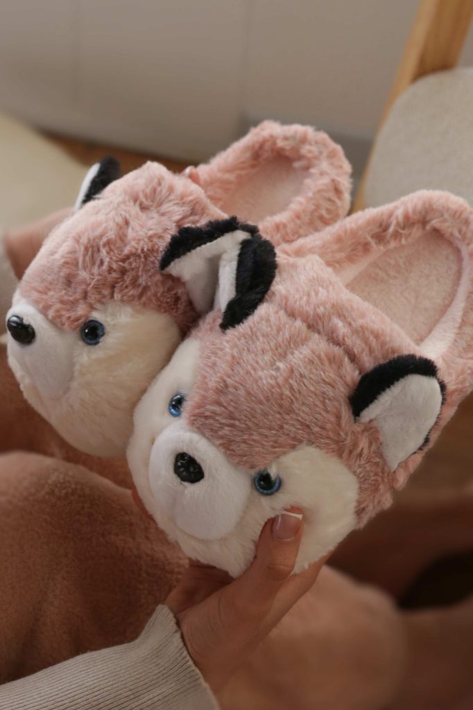 پاپوش خزدار جلوبسته زنانه | مدل گرگ