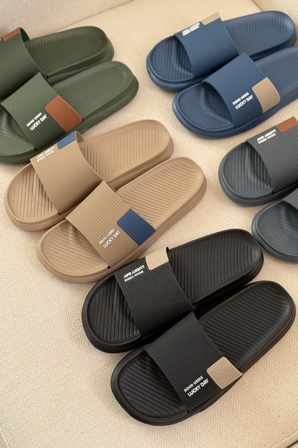 دمپایی سیلیکونی مردانه | مدل لاکی