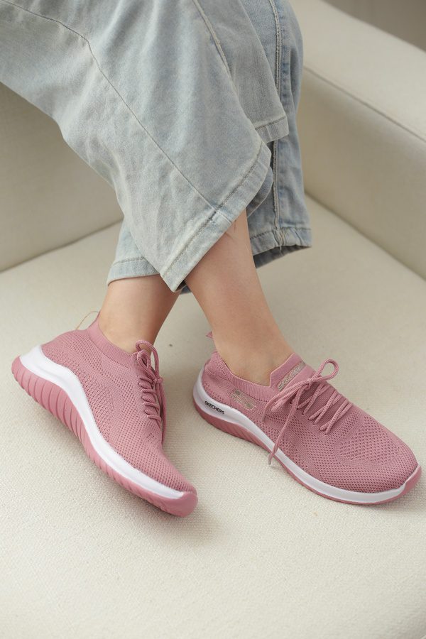 کتونی جورابی زنانه | مدل بافتی زنانه sneakers رنگ کالباسی