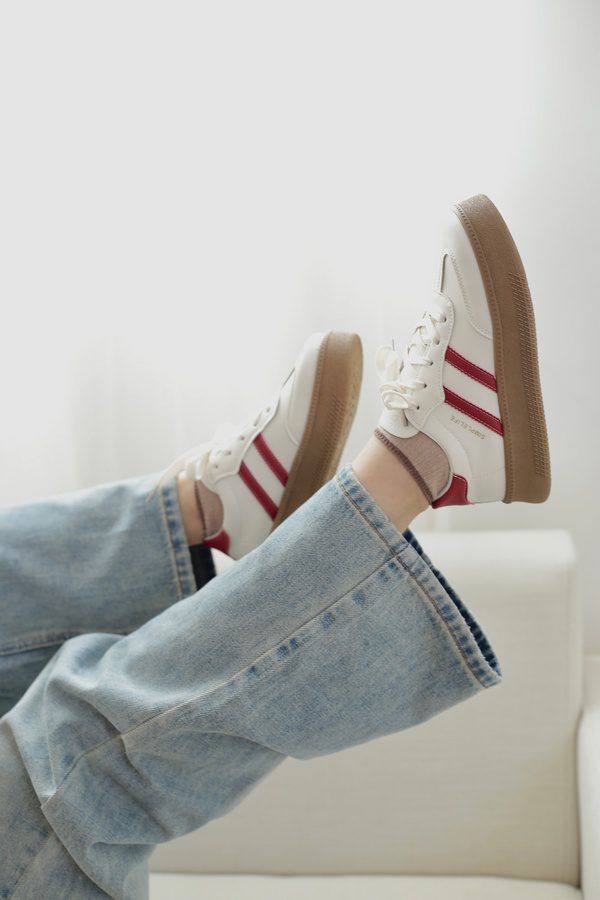 کتونی اسپرت زنانه | کد TT16 رنگ سفید قرمز