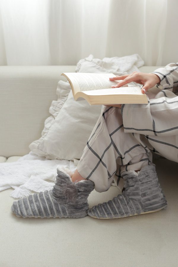 پاپوش خزدار ساقدار زنانه | مدل راه راه