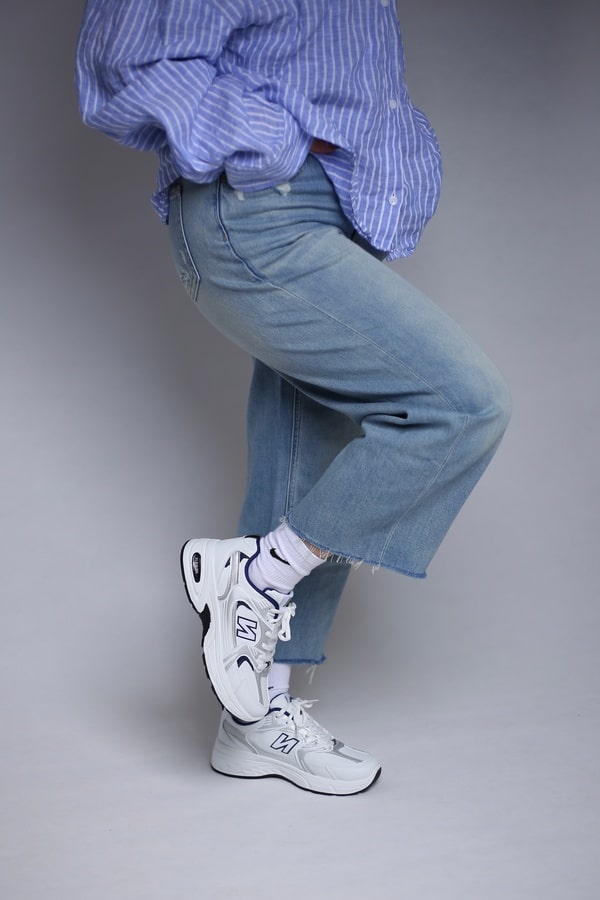 کتونی اسپرت زنانه نیو بالانس | مدل New Balance L3008 stdn رنگ سفید نقره ای