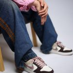 کتونی اسپرت زنانه نایکی | مدل nike M12002 رنگ بژ صورتی