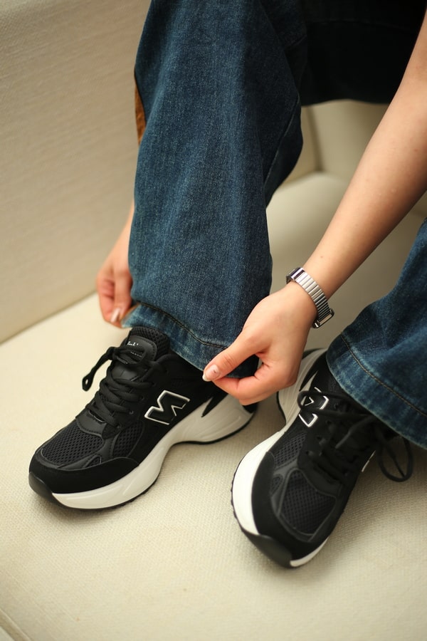 کتونی اسپرت زنانه نیو بالانس | مدل New Balance L3029 رنگ مشکی