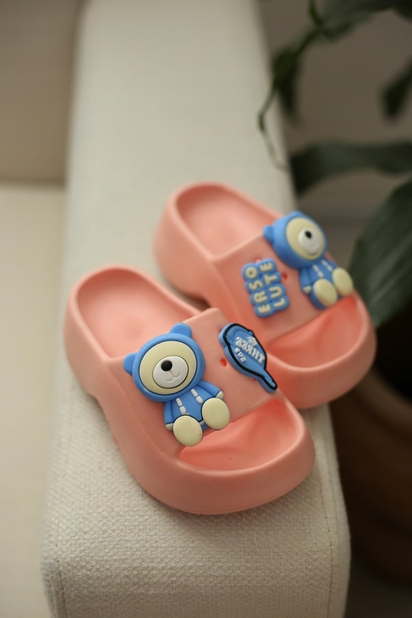 دمپایی سیلیکونی میانه و زنانه | مدل هودی رنگ گلبهی