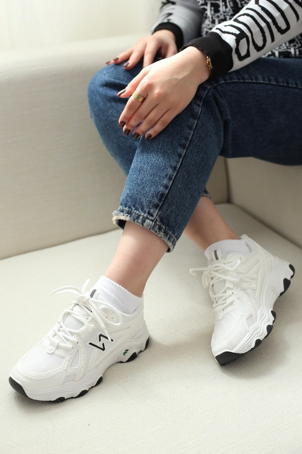 کتونی اسپرت زنانه نیو بالانس | مدل New Balance K209 رنگ سفید مشکی