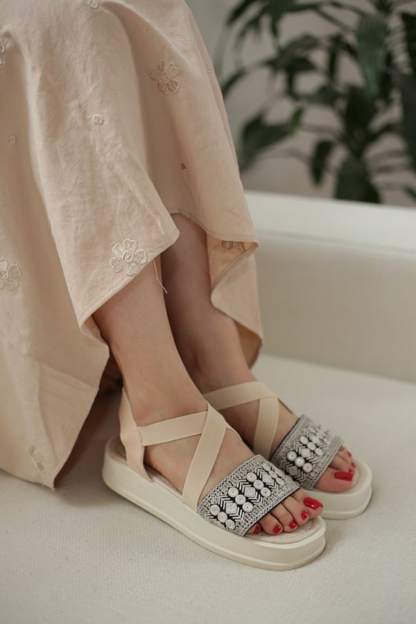 صندل رکابدار زنانه | مدل سنتی کش دار زیره الکس