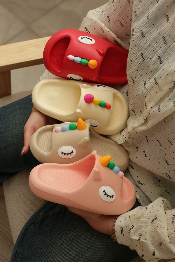 دمپایی سیلیکونی بچگانه | مدل تک شاخ