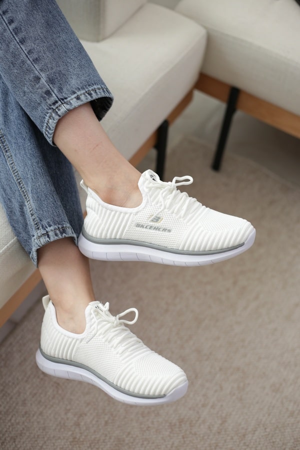 کتونی جورابی مدل اسکیچرز 8 زنانه skechers سفید