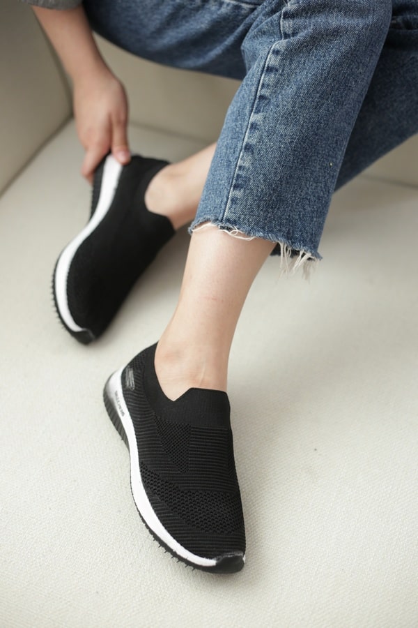 کتونی جورابی زنانه مدل اسکیچرز زنانه (کشی) skechers