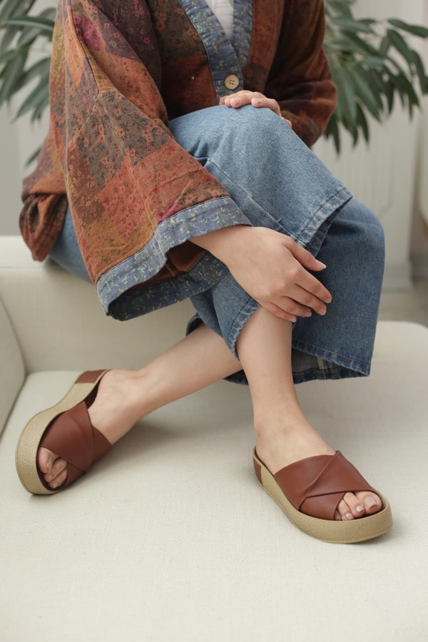 صندل طبی زنانه کد Z 614-4 عسلی