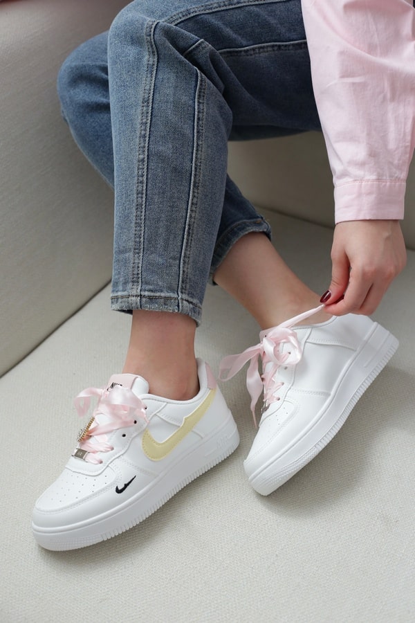 کتونی اسپرت زنانه نایکی مدل Nike L3052