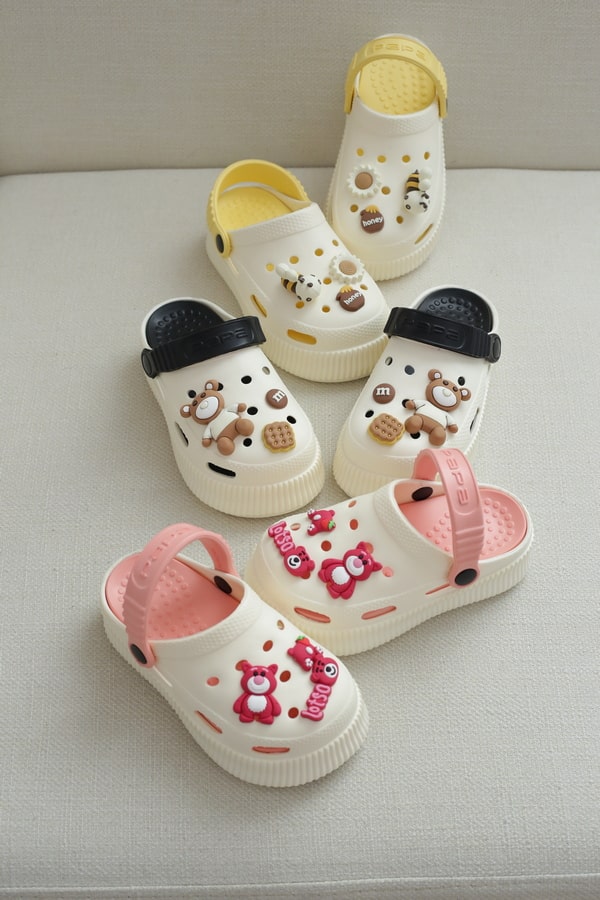 دمپایی کراکس میانه مدل دلوین 522