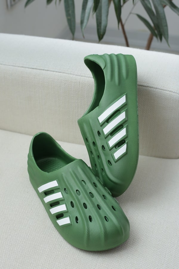 صندل کراکس زنانه مدل سامبا