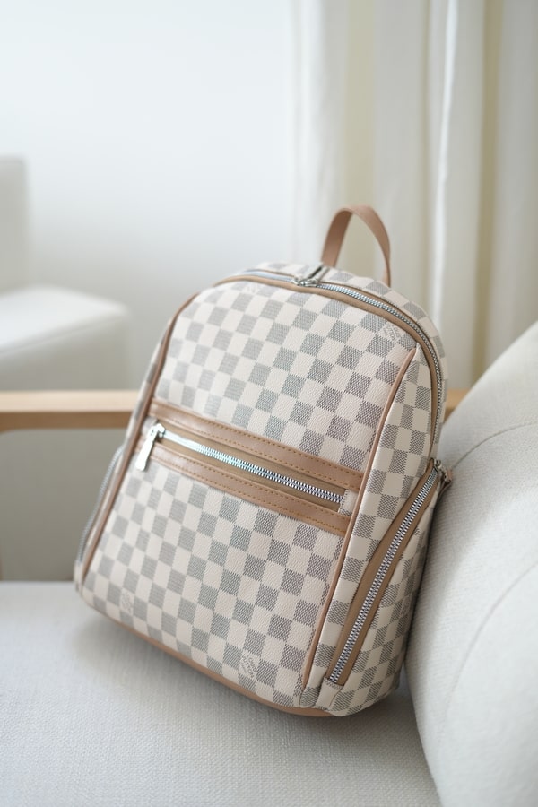 کوله دخترانه مدل کوله مارک