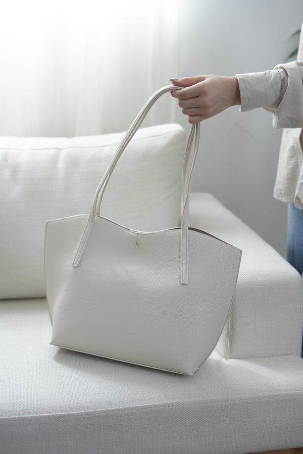 کیف دوشی زنانه مدل قایقی آستر آشبالت دوکیف