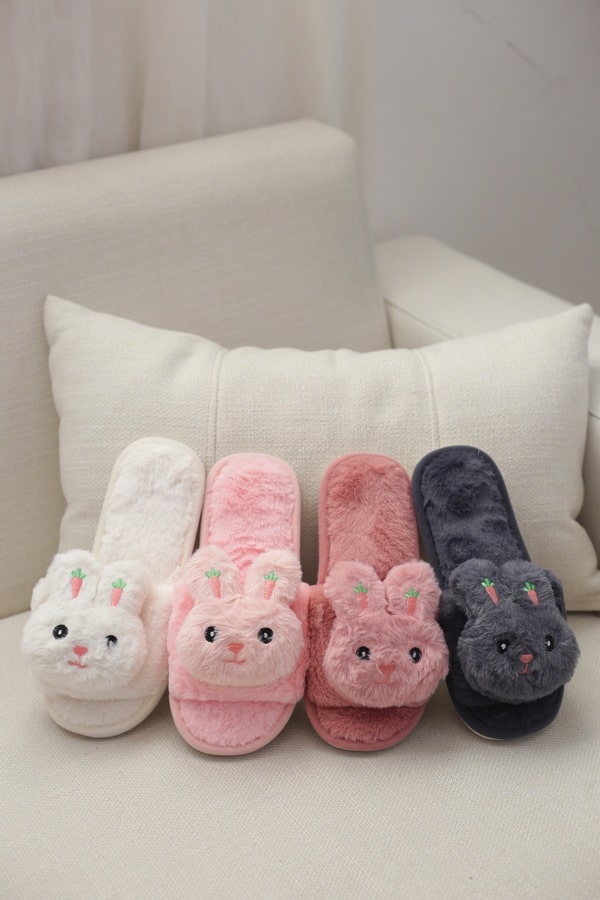 پاپوش خزدار جلو باز زنانه مدل خرگوش هویجی