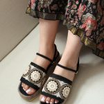 صندل رکابدار زنانه مدل سنتی گل گرد