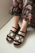 صندل رکابدار زنانه مدل سنتی گل گرد